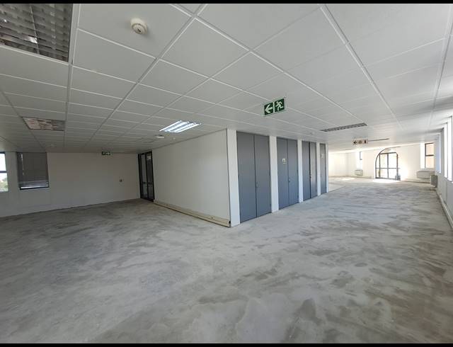 1,575M² OFFICE TO LET IN ILLOVO